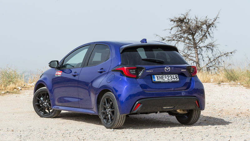 Ανανεωμένο Mazda 2 Hybrid: Καίει 3,5 λτ/100 χλμ στην πόλη