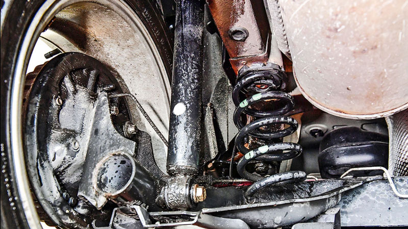 Οι κύριες φθορές εντοπίζονται στην ανάρτηση και το αυτόματο κιβώτιο είναι λίγο «τραχύ»