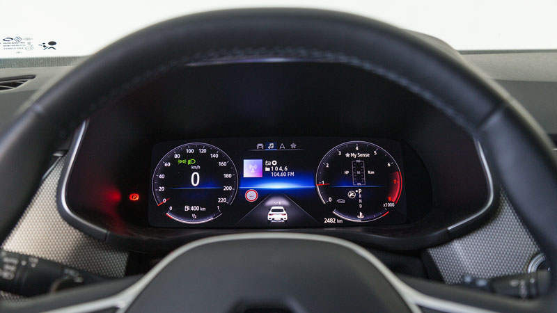 Renault Arkana 140 PS. Τι βαθμό παίρνει σε κατανάλωση, χώρους, επιδόσεις, εγγυήσεις.