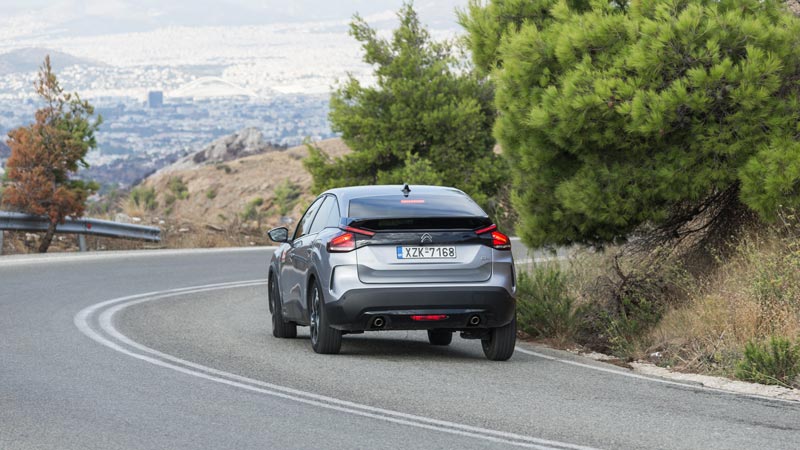 Δοκιμή Citroen C4 130 PS: Ξεχωριστή εμφάνιση, κορυφαία κατανάλωση