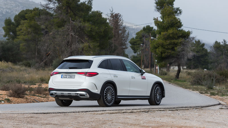 Mercedes GLC 220d 4MATIC: Πετρέλαιο, mHEV και πολυτέλεια 