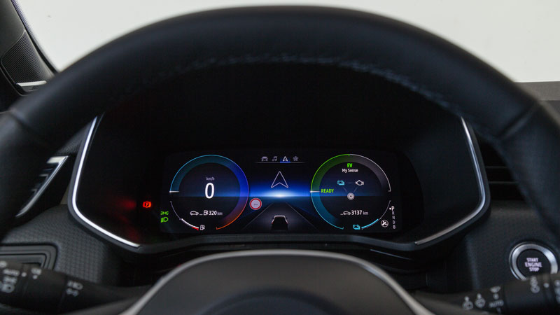 Με μέση κατανάλωση 5,3 λτ. ανά 100 χλμ., σίγουρα ο οδηγός δεν θα μετανιώσει την επιλογή και θα γίνει «εχθρός» του βενζινοπώλη