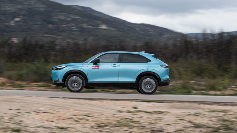0-100 σε 7,6 δλ, 60-100 σε 3,9 δλ και 80-120 σε 5,2 για το ηλεκτρικό SUV της Honda, με την τελική του να διαμορφώνεται στα 160 χλμ./ώρα