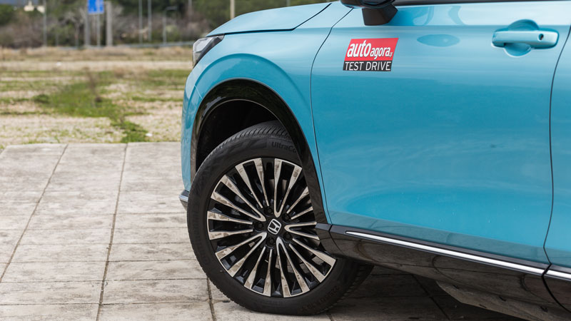 Παρόλο που ο οδηγός μπορεί να επιλέξει την ένταση της ανάκτησης ενέργειας, δεν διαθέτει λειτουργία one pedal 