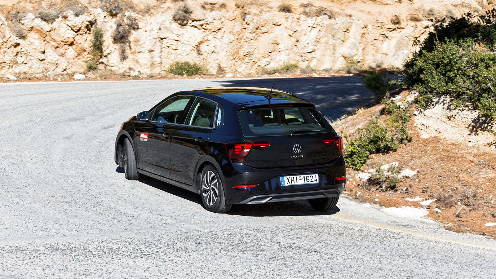 Hyundai i20 Hybrid 100 PS VS VW Polo 95 PS