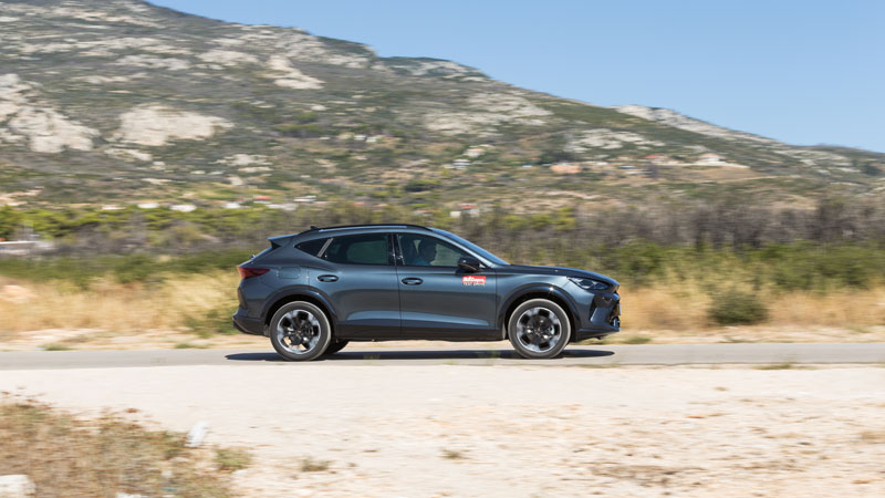 Cupra Formentor. Τι βαθμό παίρνει σε κατανάλωση, χώρους, επιδόσεις, εγγυήσεις.