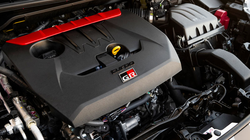 Ήταν καλό, έγινε καλύτερο! Στην πίστα με το Toyota GR Yaris Facelift!