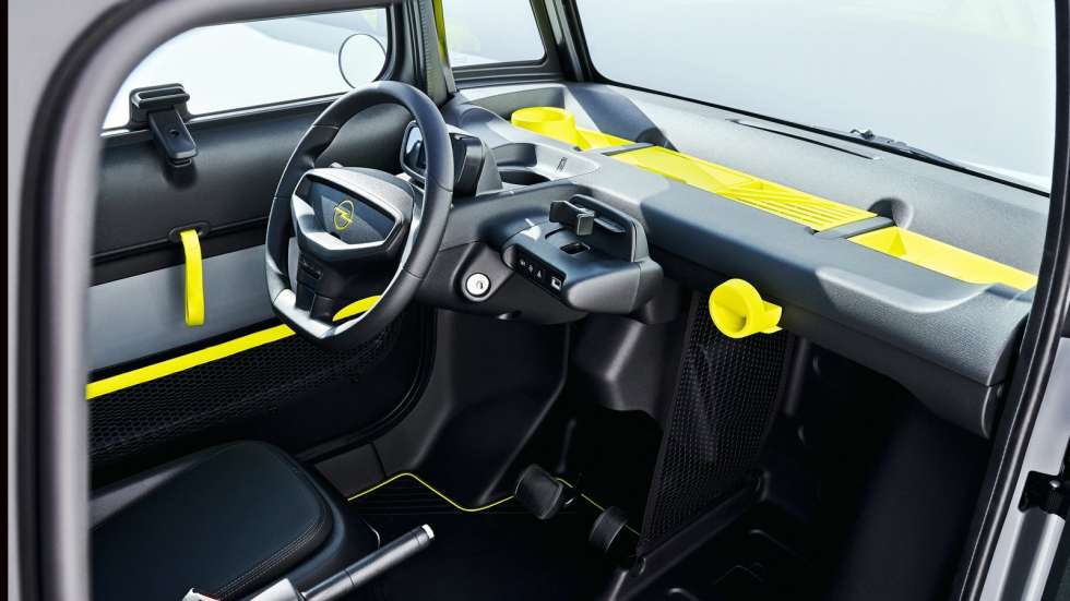 Opel Rocks-e: Διαθέσιμο στην Ελλάδα το microcar της Opel