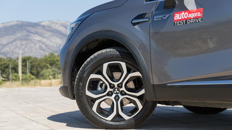 Αθόρυβο, άνετο και εύχρηστο στην πόλη, κρύβει περίτεχνα το έξτρα βάρος του