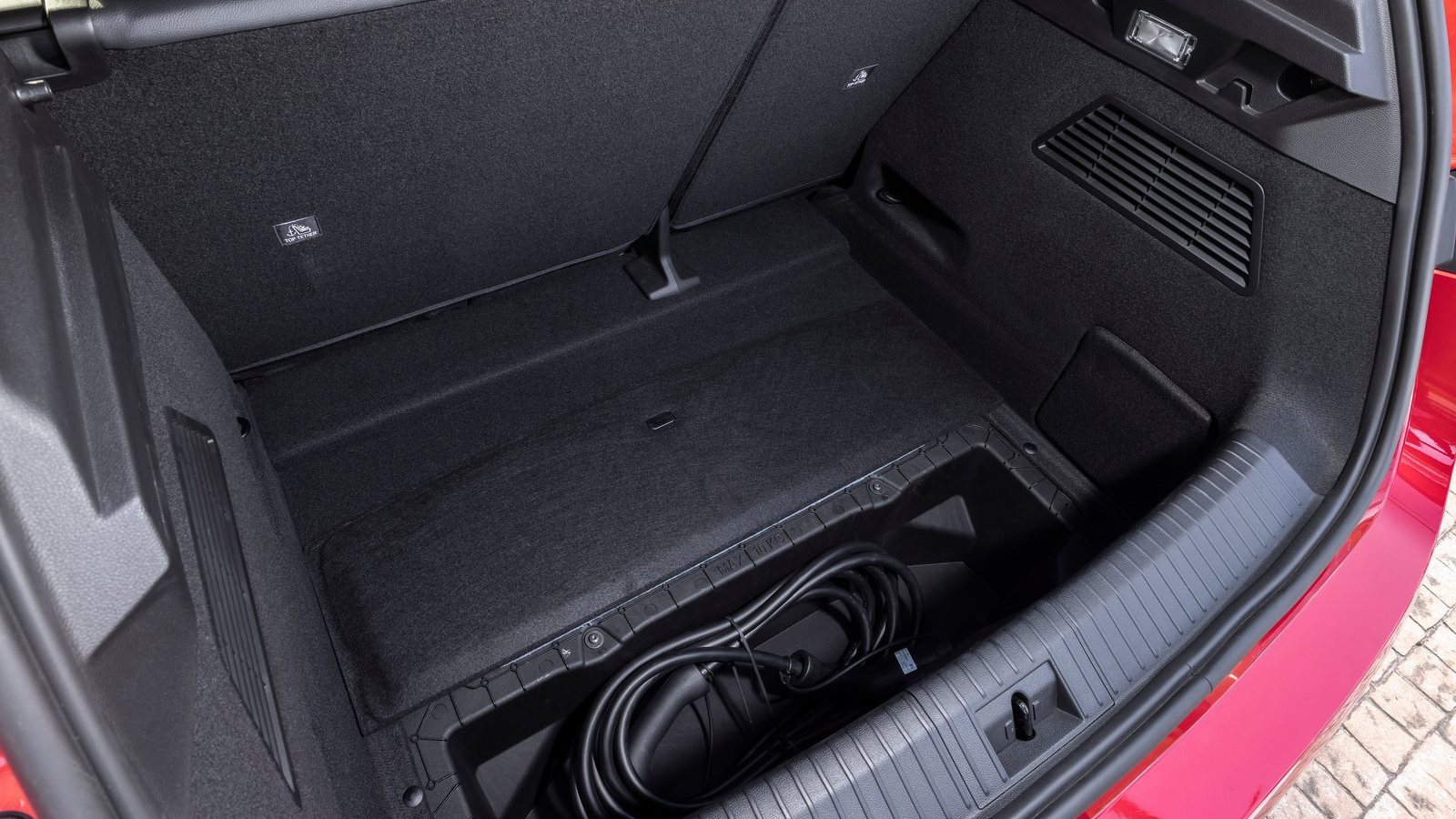 Διαθέσιμο στην Ελλάδα το Renault Megane E-Tech