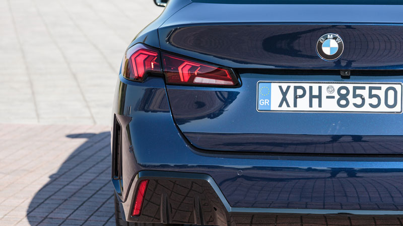 Σχεδιαστικά η BMW 220 Gran Coupe παντρεύει τα coupe με τα sedan