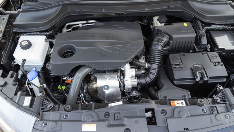 Ο βενζινοκινητήρας 1,5 λτ. αποδίδει 163 άλογα