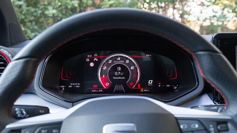 Seat Arona 115 PS: Πόσο καλό είναι σε εξοπλισμό άνεσης και ασφάλειας;