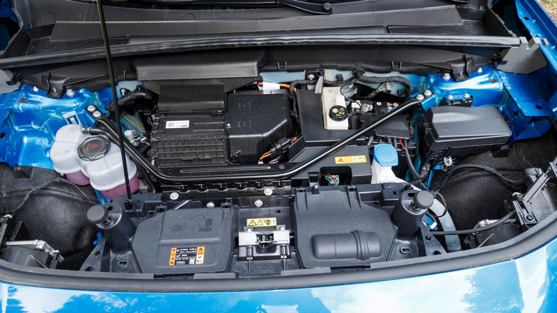 Ford Capri Extended Range RWD 286 PS: Τι βαθμό παίρνει σε κατανάλωση, χώρους, επιδόσεις, εγγυήσεις;