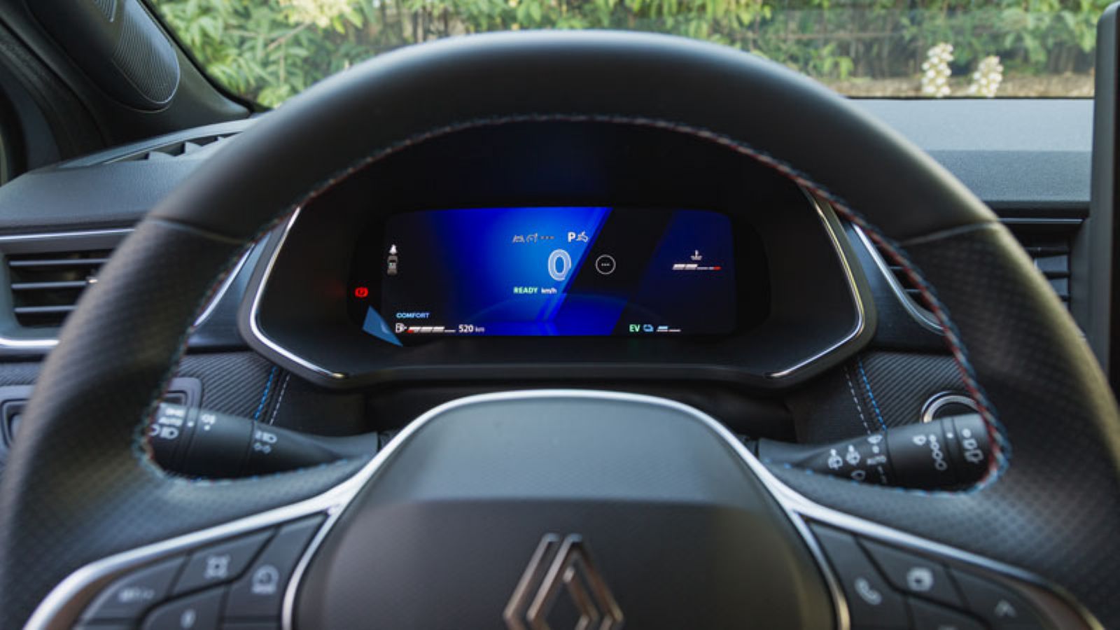 Ο ψηφιακός πίνακας οργάνων του Renault Symbioz E-TECH