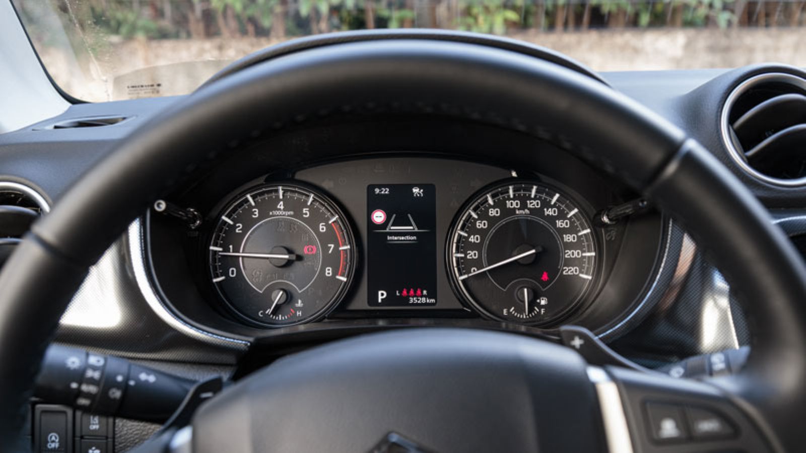 Ο πίνακας οργάνων του Suzuki Vitara