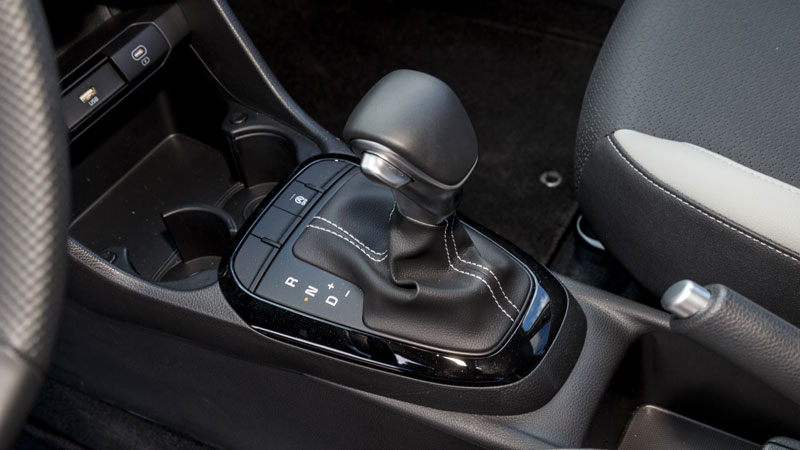 Μοντέρνο και το εσωτερικό, με καλούς χώρους για 4 ενήλικες