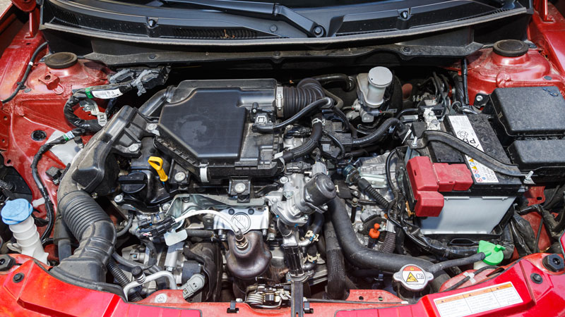 Ο ήπια υβριδικός κινητήρας 82 ίππων καίει 5,3 λτ/100 χλμ