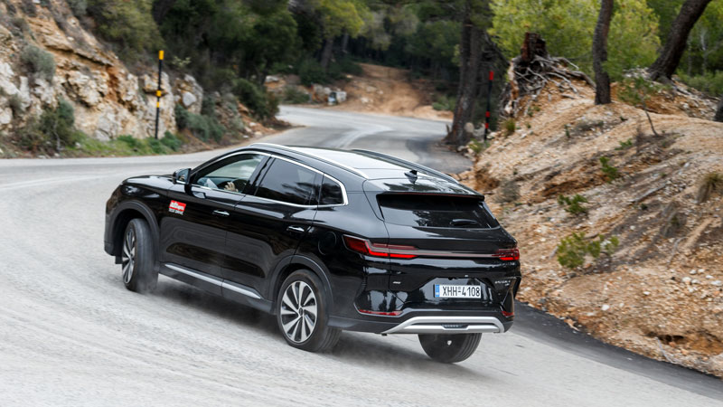 BYD Seal U DM-i AWD 324 PS: Πολιτισμένο και ευρύχωρο