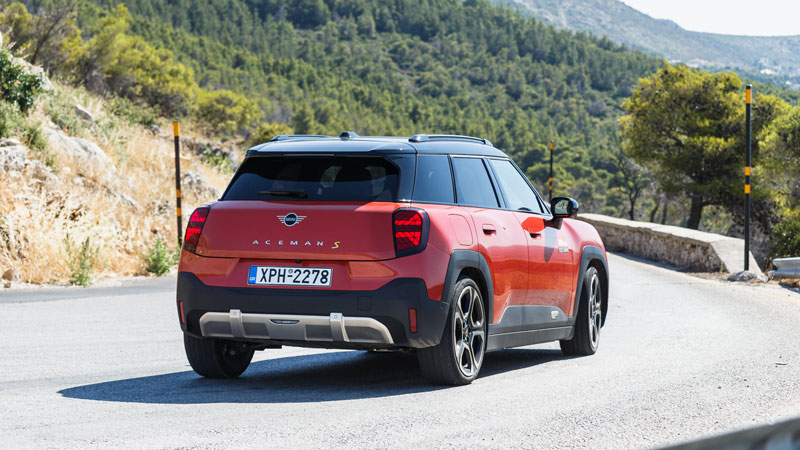 MINI Aceman SE: Ηλεκτρικό crossover με sport χαρακτήρα