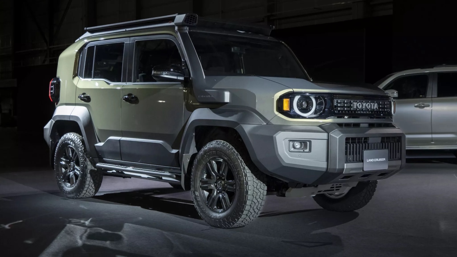 Toyota Land Cruiser FJ: Ρετρό look, σκληροτράχηλη ψυχή — το «baby» Land Cruiser