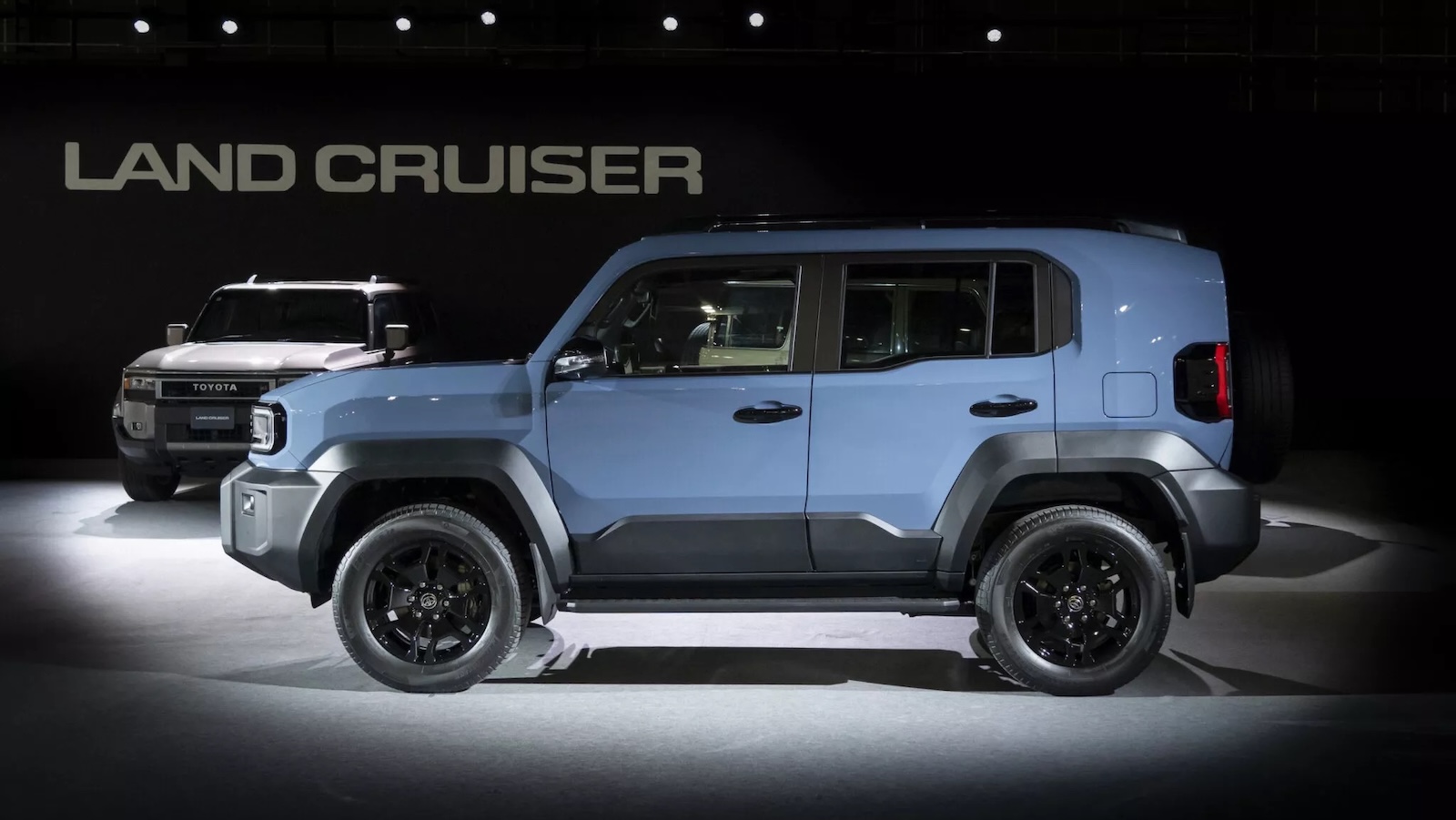 Toyota Land Cruiser FJ: Ρετρό look, σκληροτράχηλη ψυχή — το «baby» Land Cruiser