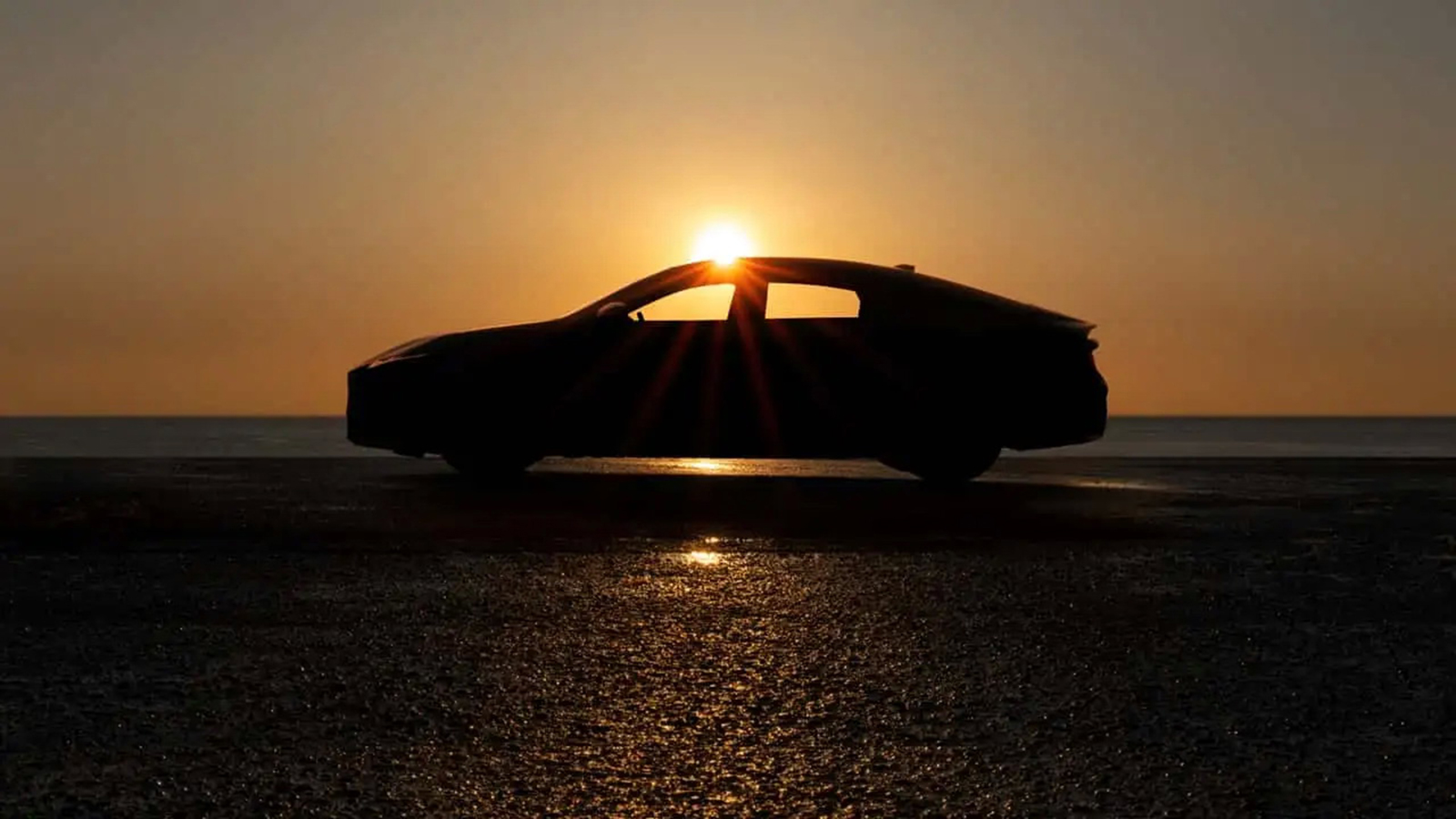 Το νέο Lexus ES κάνει πρεμιέρα στις 23 Απριλίου