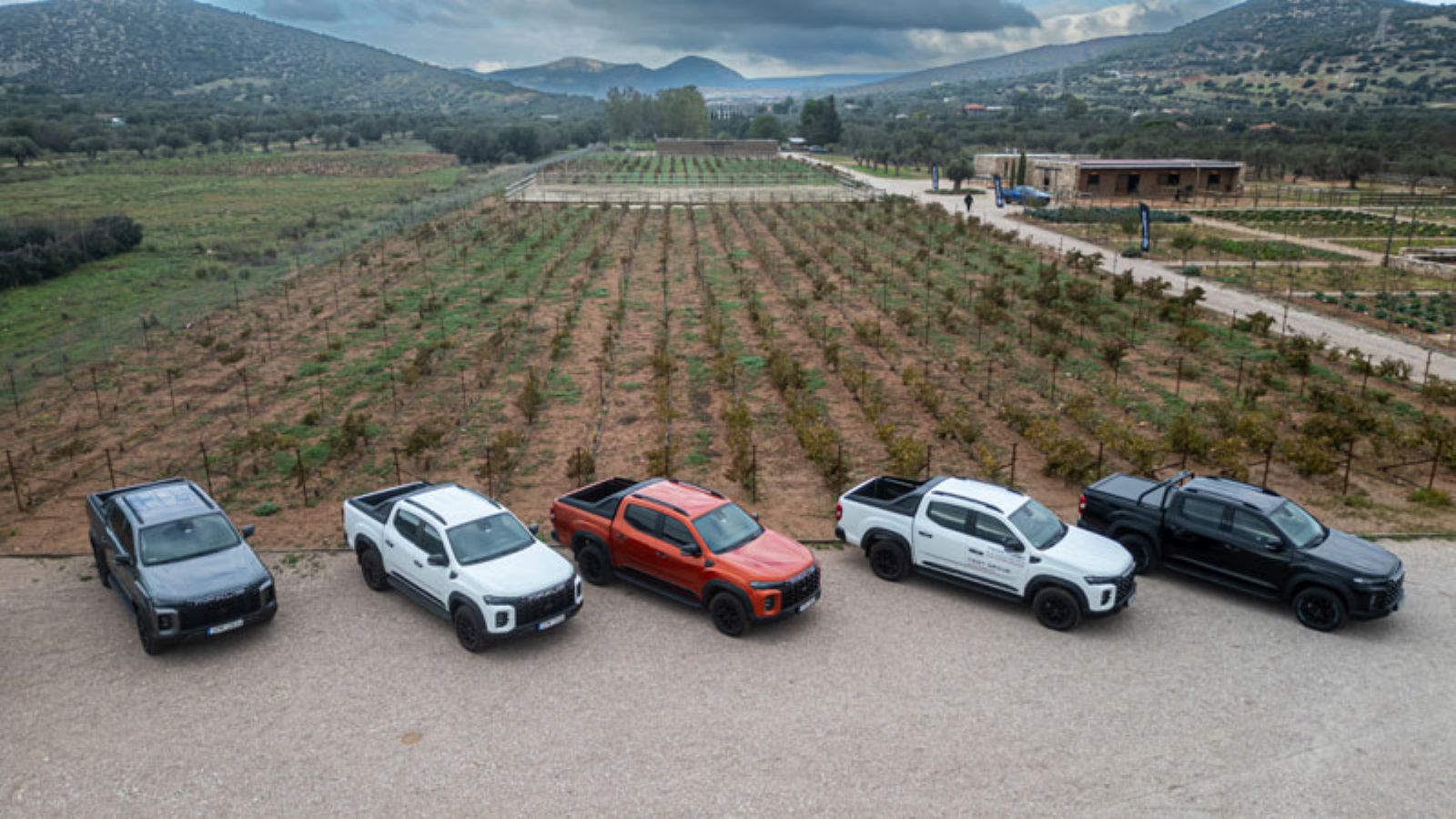 Maxus: Automotive Solutions και Όμιλος Επιχειρήσεων Σαρακάκη παρουσίασαν στην ελληνική αγορά την πλήρη γκάμα ελαφρών επαγγελματικών οχημάτων 