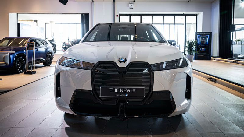 Η ανανεωμένη BMW iX ήρθε επίσημα στην Ελλάδα