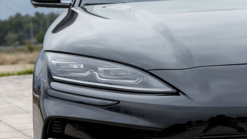 BYD Seal U DM-i AWD 324 PS: Πολιτισμένο και ευρύχωρο