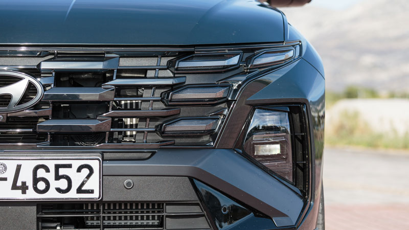 Hyundai Tucson Hybrid 4WD: Τετρακίνητο SUV που καίει 5,7 λτ/100 χλμ στην πόλη