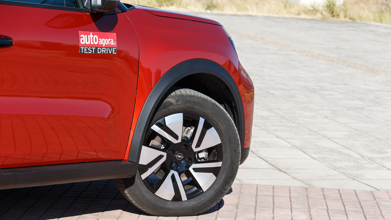 Opel Frontera Hybrid 145 PS: Έχει χώρους για 4 ψηλούς και καίει λίγο