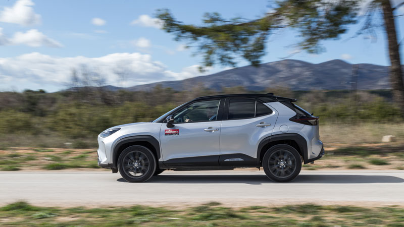 Toyota Yaris Cross. Πόσο καλό είναι σε εξοπλισμό άνεσης και ασφαλείας;