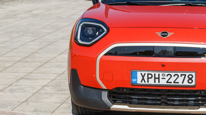 MINI Aceman SE: Ηλεκτρικό crossover με sport χαρακτήρα