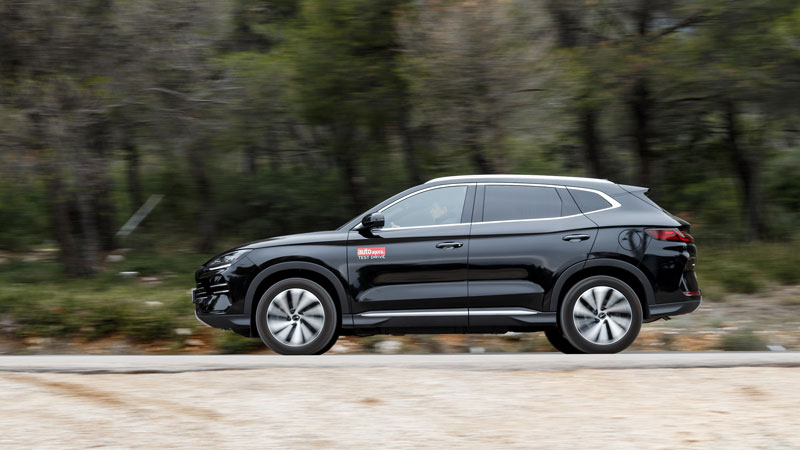 Η ανάρτηση έχει έμφαση στην άνεση, η καμπίνα έχει καλή ηχομόνωση