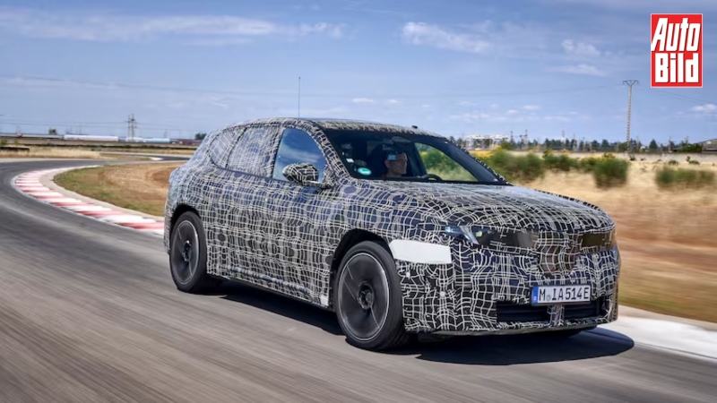 BMW iX3: Οδηγούμε την πρώτη Neue Klasse πριν βγει το καμουφλάζ