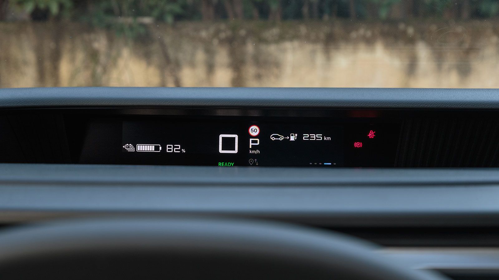 Citroen C3. Πόσο καλό είναι σε εξοπλισμό άνεσης και ασφάλειας.