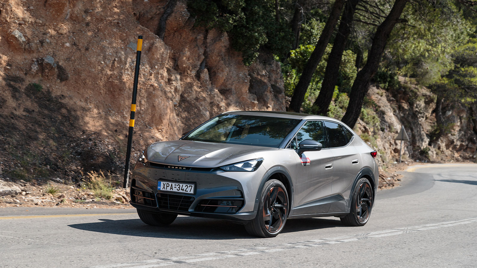 Δοκιμάζουμε και βαθμολογούμε το Cupra Tavascan VZ.