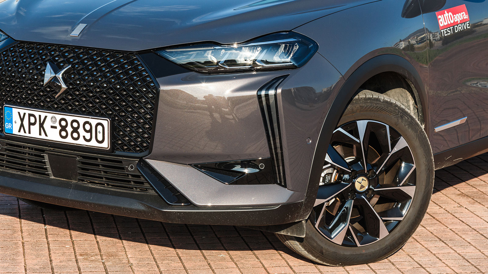 DS DS 3 Hybrid e-DCS6 145 PS: Premium χαρακτήρας, κορυφαία οικονομία