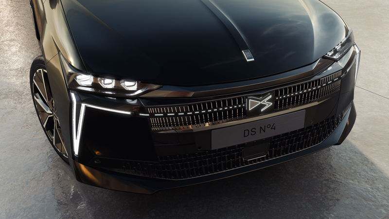To νέο DS No4 αποκαλύπτεται