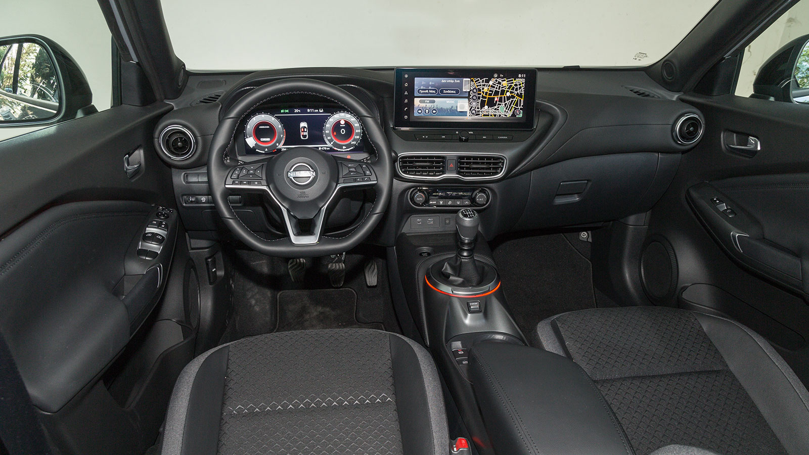 Ford Puma VS Nissan Juke. Ποιο ξεχωρίζει σε εξοπλισμό ασφάλειας και άνεσης.