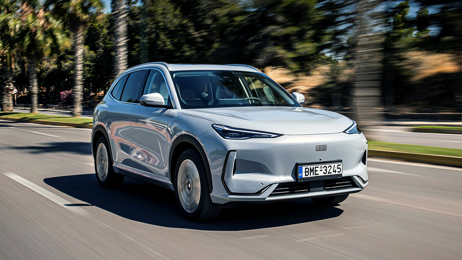 Οδηγούμε το νέο Geely EX5