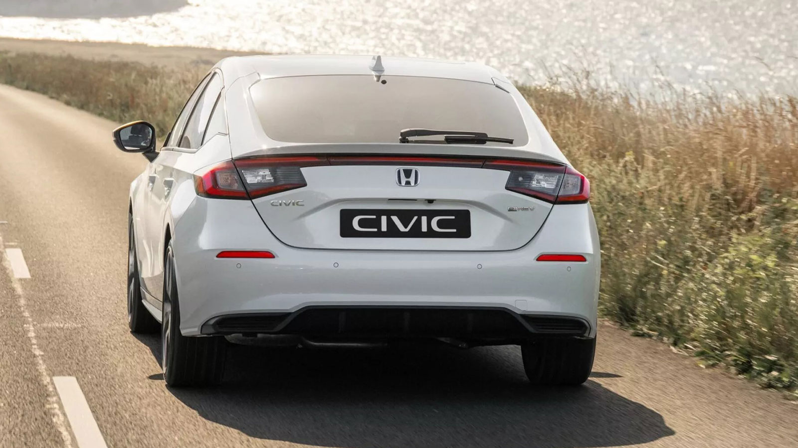 Το Civic e:HEV διατηρεί το υπάρχον υβριδικό του σύστημα κίνησης απόδοσης 184 ίππων.