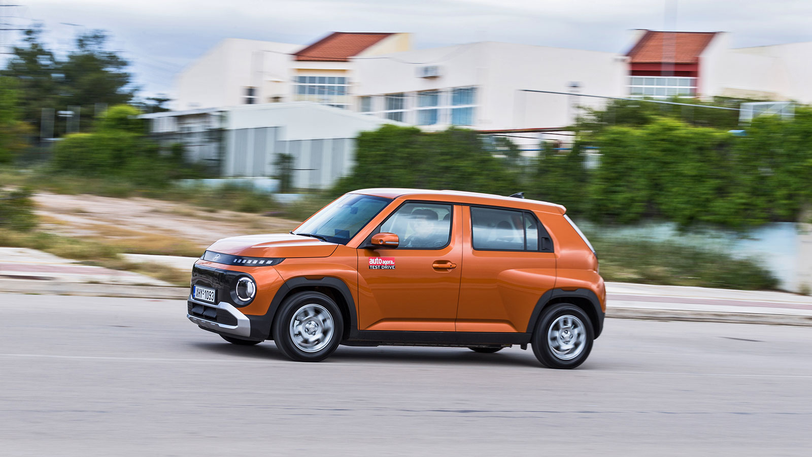 Έχοντας μικροσκοπικές διαστάσεις, είναι εξαιρετικά ευέλικτο στην πόλη.