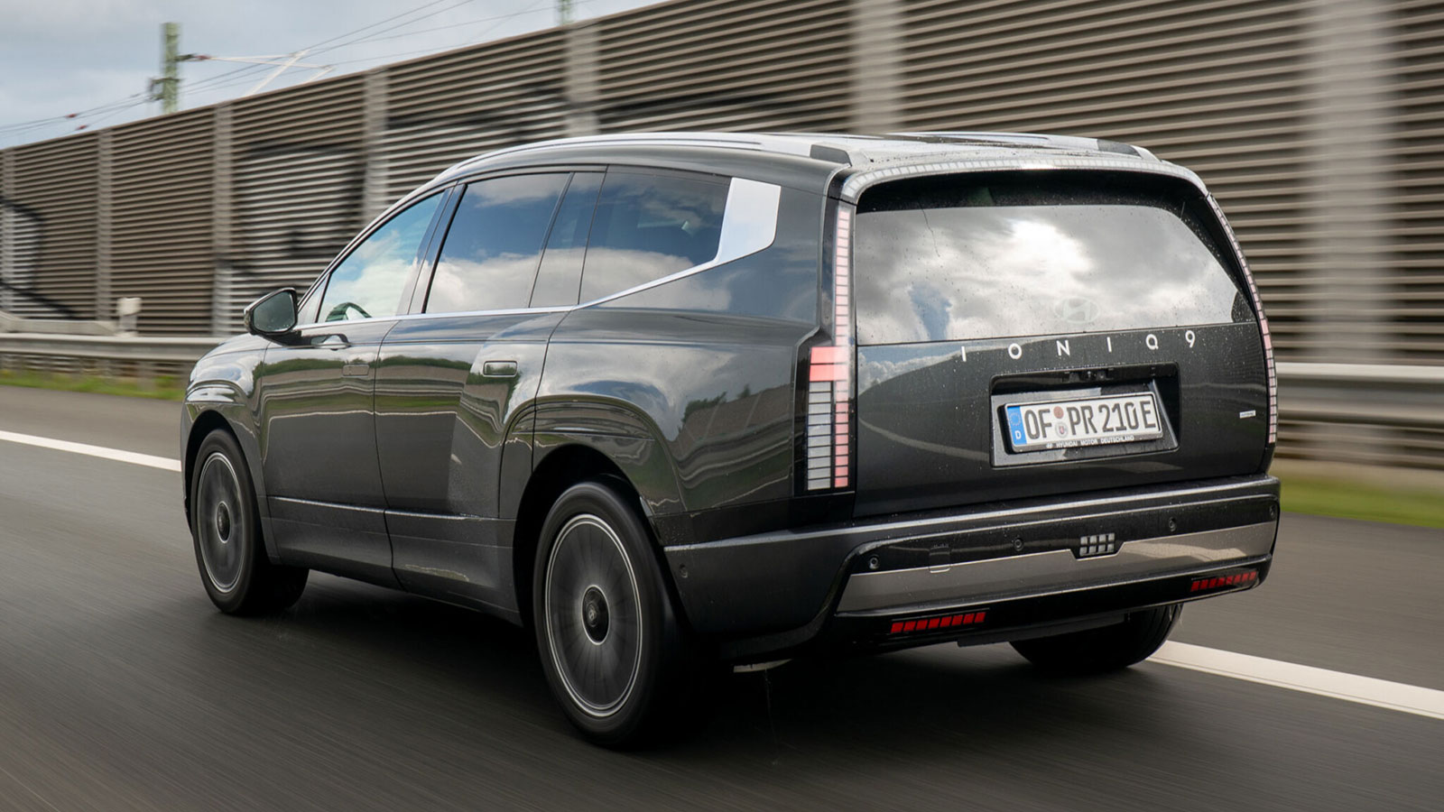 Hyundai Ioniq 9: Οδηγούμε την ηλεκτρική ναυαρχίδα της Hyundai