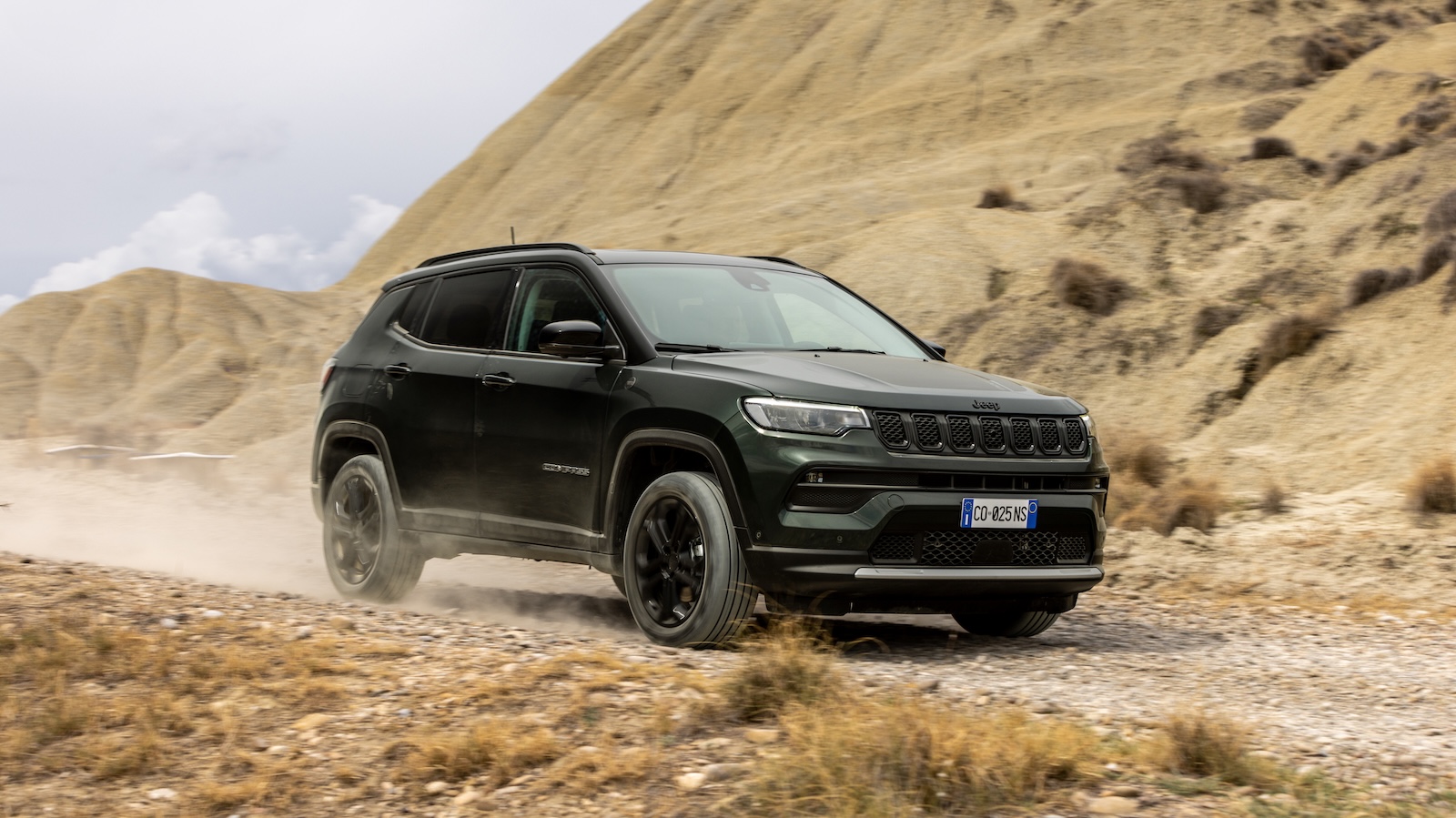 Jeep Compass 4xe Plug-in Hybrid: Τετρακίνηση, επιδόσεις & όφελος €10.000