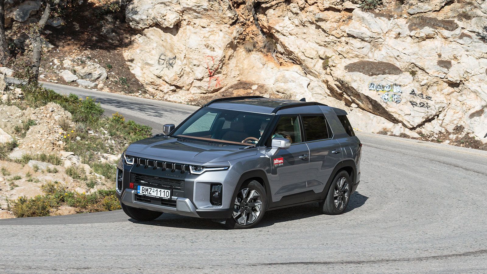 Δοκιμάζουμε και βαθμολογούμε το KGM TORRES HEV AT 2WD 150 PS.