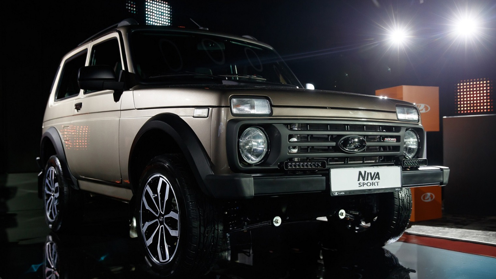 Η Lada αύξησε τις πωλήσεις της το 2024 κατά 30%