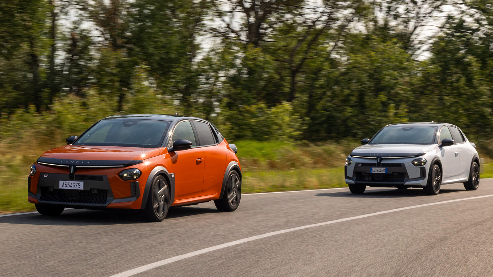 Πρώτη δημόσια εμφάνιση για τις Lancia Ypsilon HF και HF Line