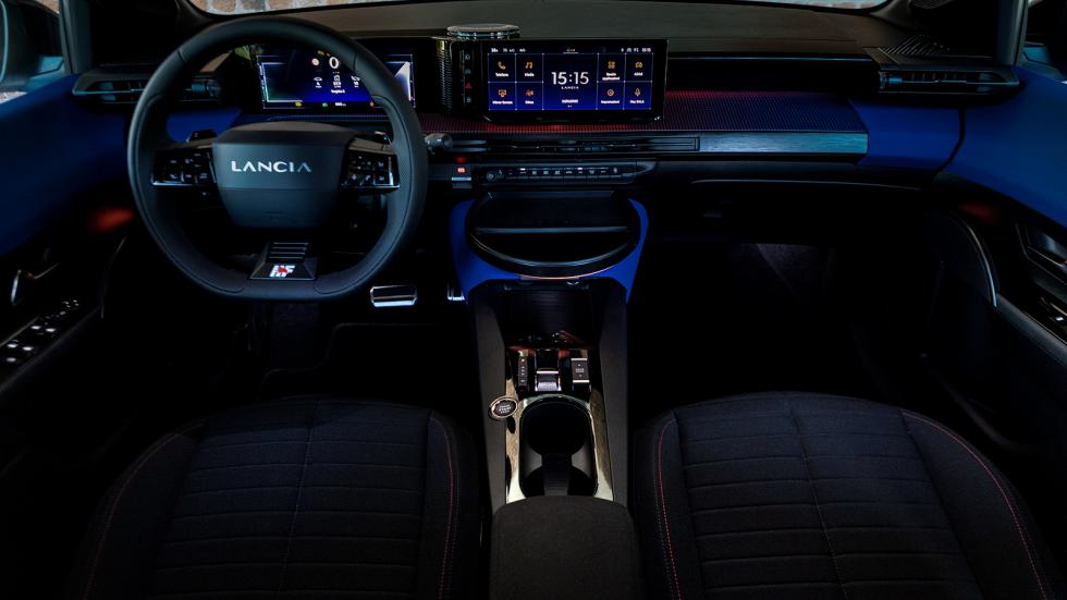 Πρώτη δημόσια εμφάνιση για τις Lancia Ypsilon HF και HF Line